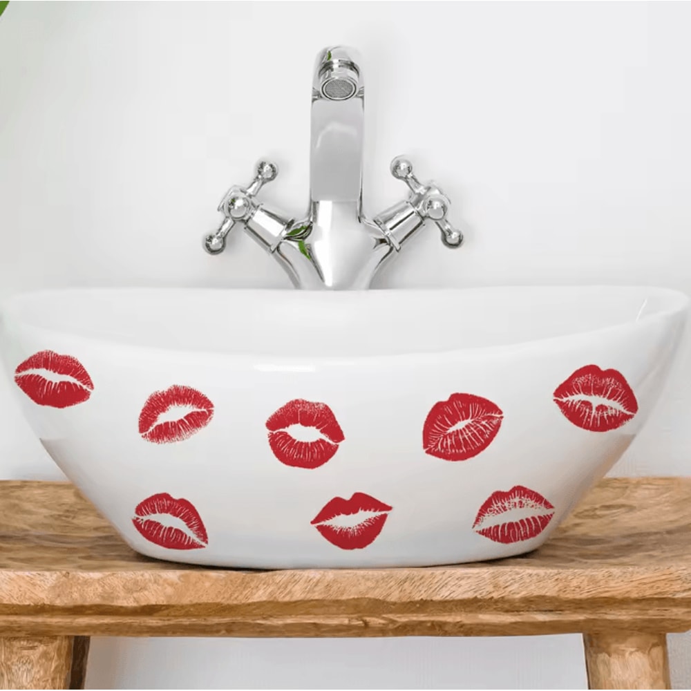 Red Lip Print Wall Sticker SelfAdhesive Modern Lips Decal For Home Decor 1
