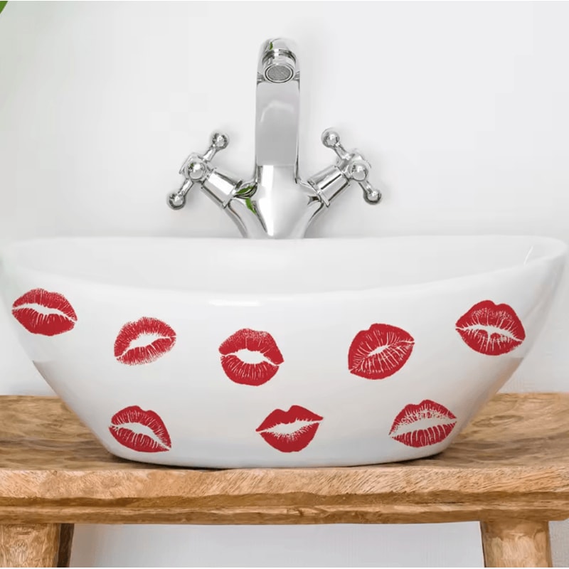 Red Lip Print Wall Sticker SelfAdhesive Modern Lips Decal For Home Decor 1