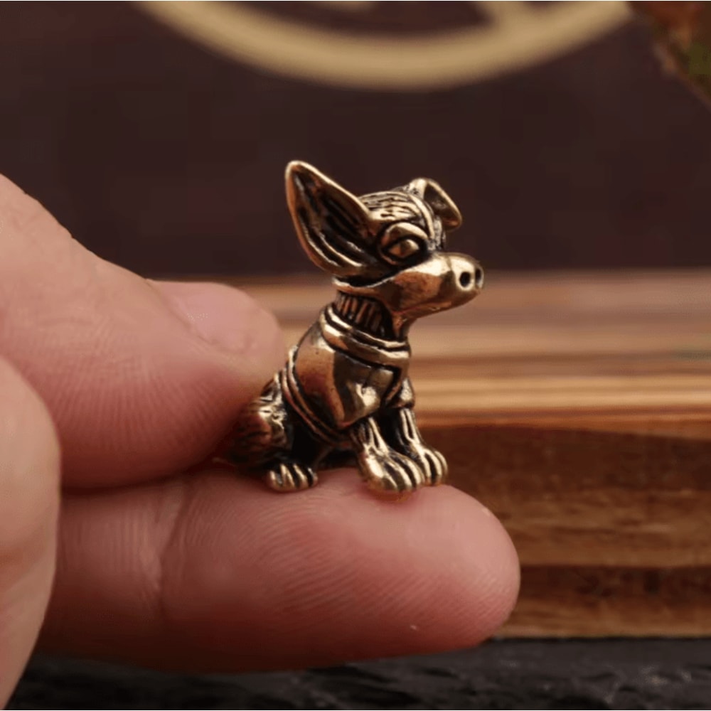 Antique Solid Copper Puppy Figurine For Desk Decor Tea Pets And Collectible Display 2