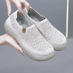 women's lightweight slip on walking shoes