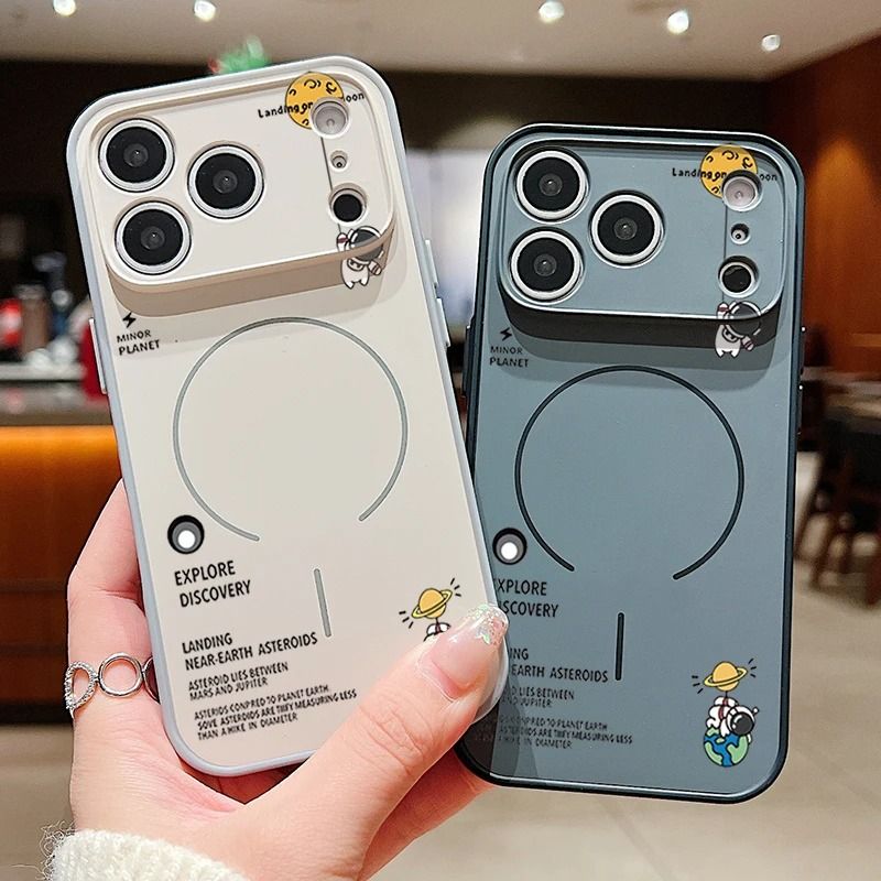 Astronaut Magnetic Phone Case For IPhone 3