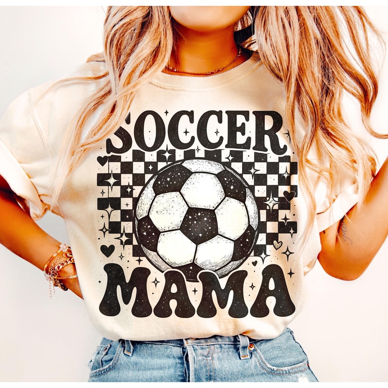 Soccer Mama Shirt Retro Soccer Mom Graphic Tee Gift 2