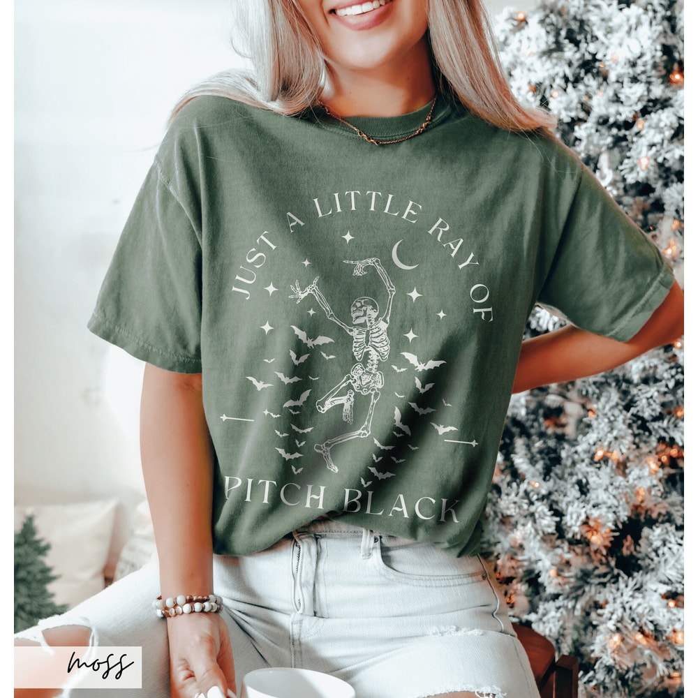 Skeleton Bat Tee Funny Goth Emo Halloween Shirt 4