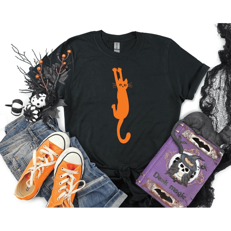 Black Cat Halloween Shirt Funny Spooky Cat Graphic Tee Cute Halloween Costume Top 1