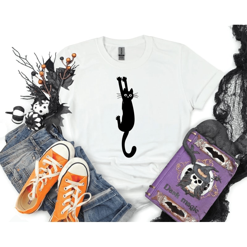 Black Cat Halloween Shirt Funny Spooky Cat Graphic Tee Cute Halloween Costume Top 2