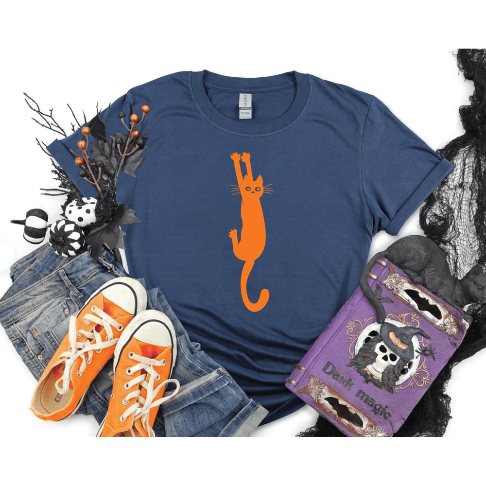 Black Cat Halloween Shirt Funny Spooky Cat Graphic Tee Cute Halloween Costume Top 3