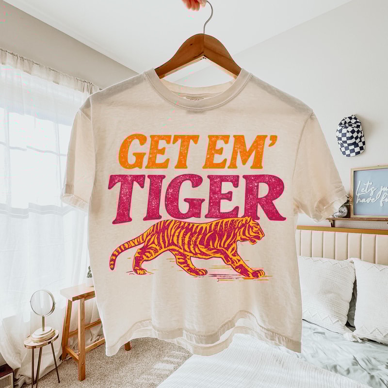 Get Em Tiger PNG Retro Preppy Distressed Design 3