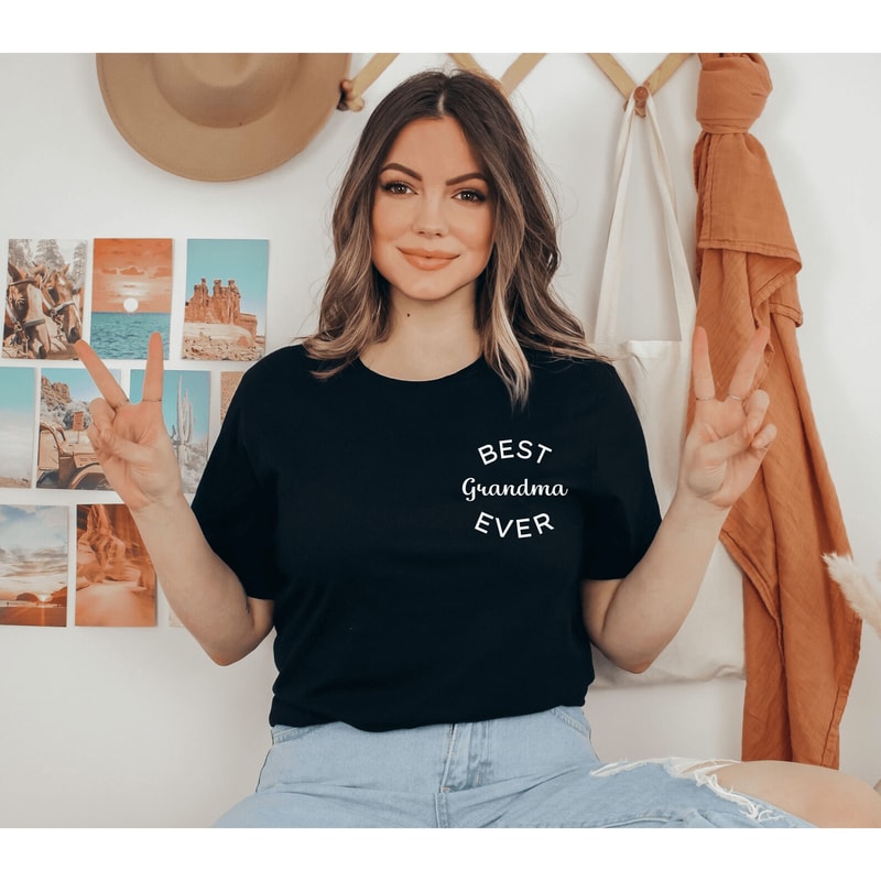 Best Grandma Ever Shirt Favorite Grandma Gift Tee For Mothers Day 2