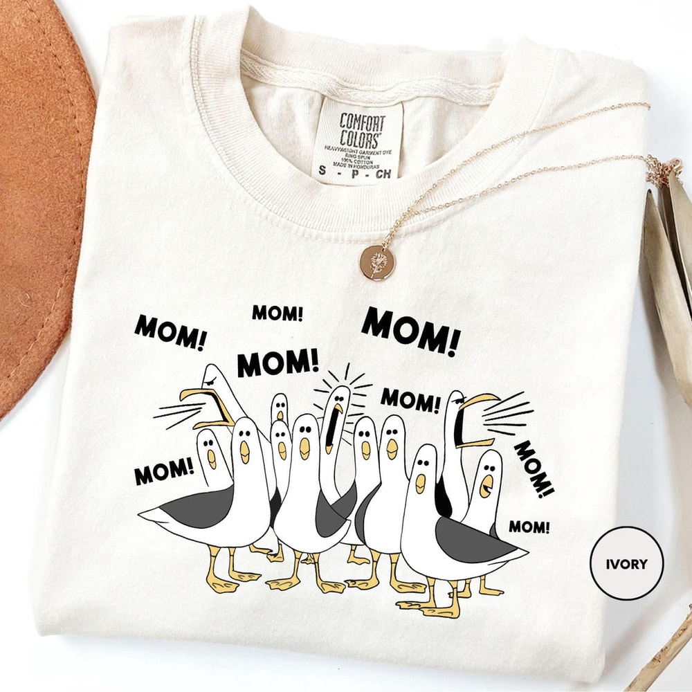 Mom Mom Mom Shirt Funny Duck Mom Graphic Tee Cute Mom Life Outfit Gift 0