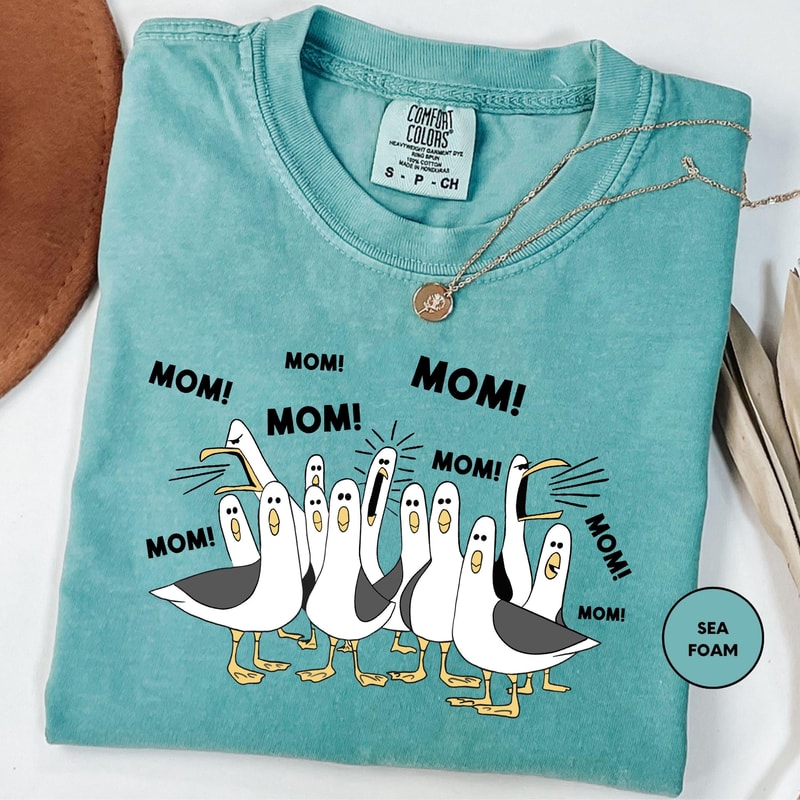 Mom Mom Mom Shirt Funny Duck Mom Graphic Tee Cute Mom Life Outfit Gift 1