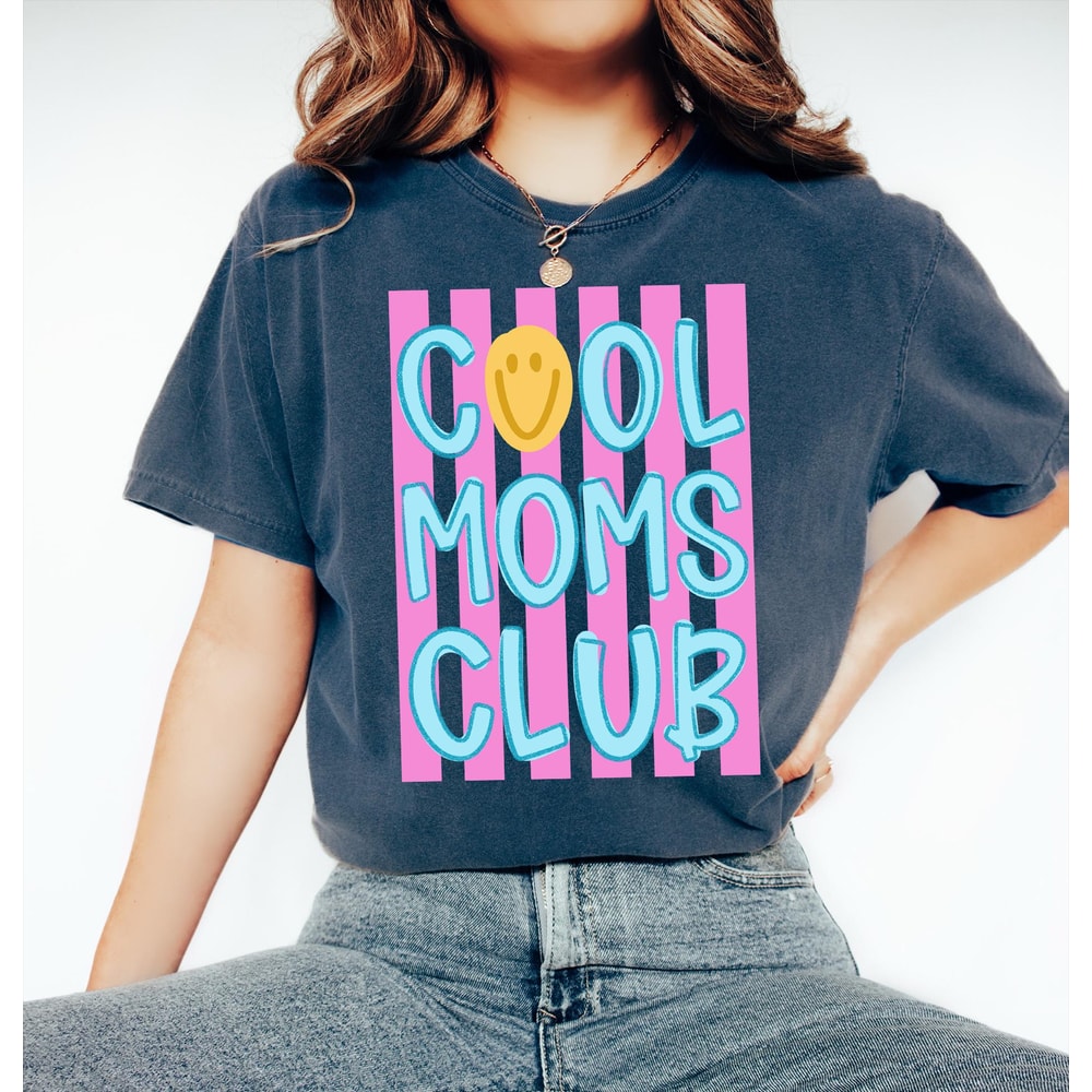 Cool Moms Club Shirt Trendy Mom Graphic Tee Cute Retro Stripe Outfit Gift 1