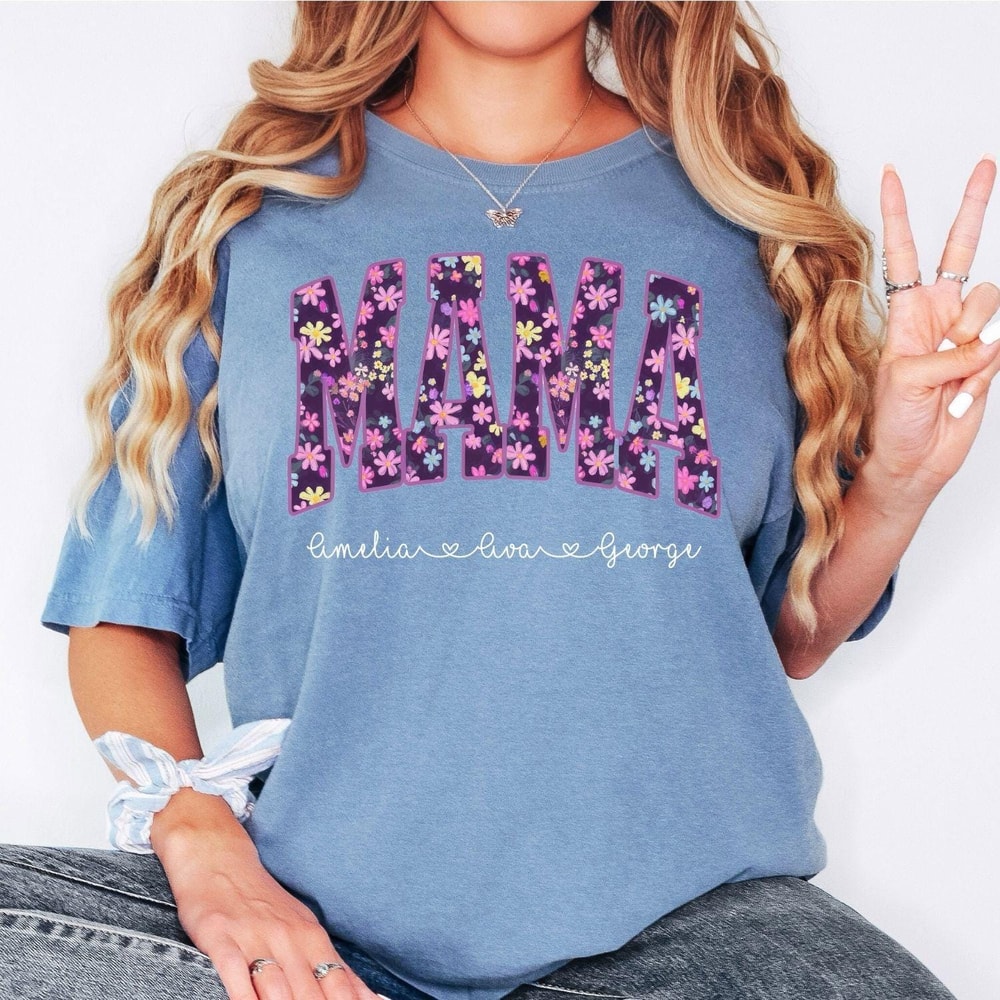 Personalized Mama Floral Print Shirt Custom Mom Name Graphic Tee Cute Everyday TShirt 3