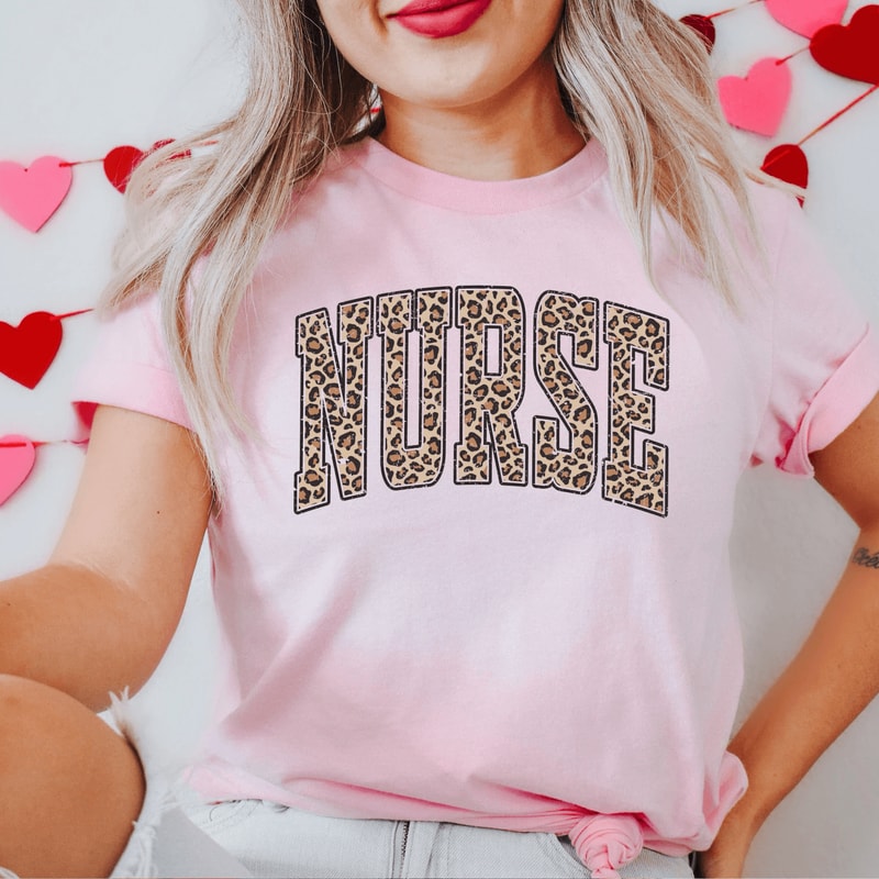 Comfort Colors Leopard Nurse Shirt Retro RN Gift Stylish Nurse Tee 2