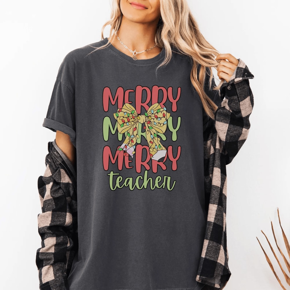 Christmas Teacher Sweatshirt Cute Holiday Teacher Shirt Comfort Colors Gift Tee 4