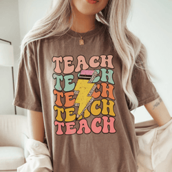 retro teacher shirt trendy funny teach tee teacher gift back to school sweatshirt