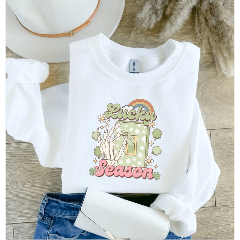 Funny St Patricks Day Shirt Retro Lucky Shamrock Vintage Irish Tee Gift 2