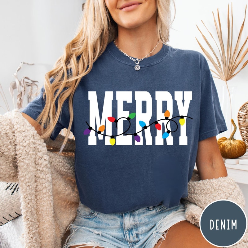 Merry Christmas Lights Shirt Minimal Holiday Graphic Tee Festive Christmas TShirt 0