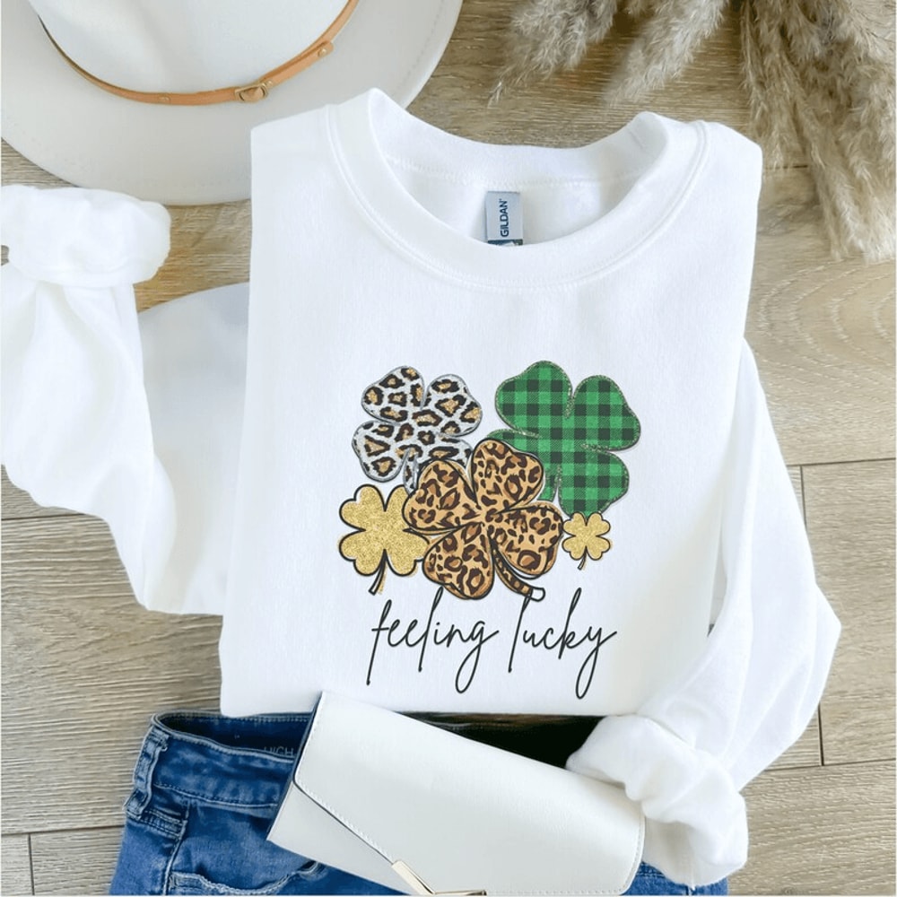 St Patricks Day Sweatshirt For Women Lucky Shamrock Irish Crewneck Pullover 1