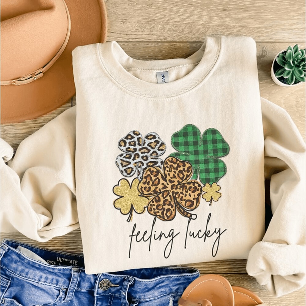 St Patricks Day Sweatshirt For Women Lucky Shamrock Irish Crewneck Pullover 2