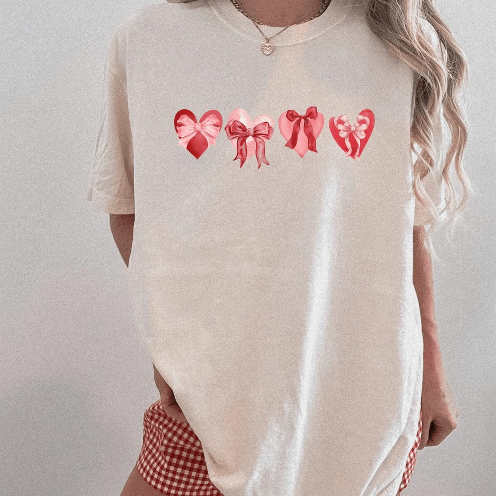 Comfort Colors Valentines Day Sweatshirt For Women Retro Heart Valentine Crewneck Pullover 2
