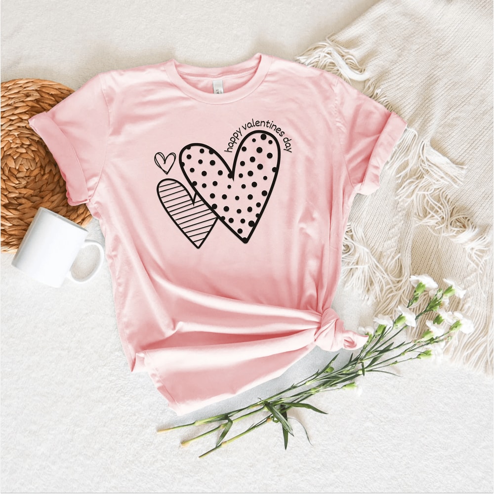 Valentines Day Love Tee For Women Doodle Heart Graphic Shirt Cute Casual Valentine Top 0