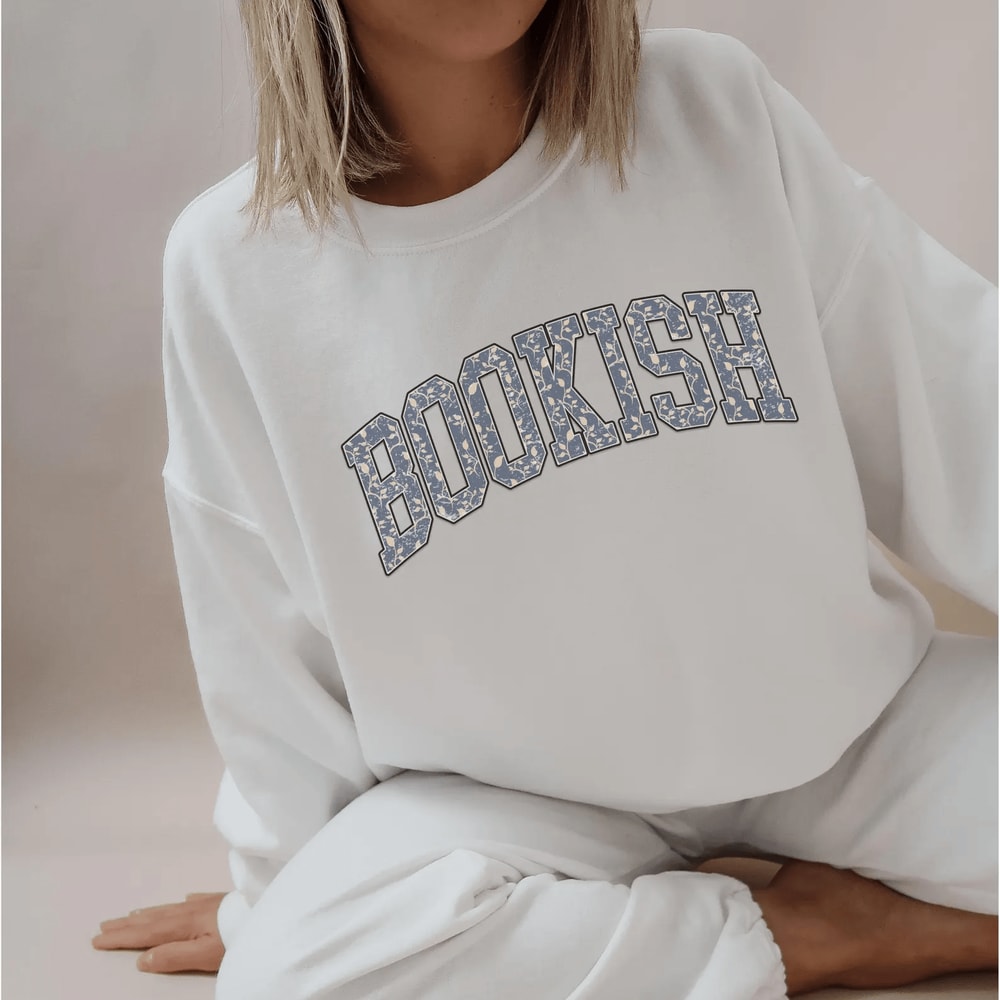 Bookish Sweatshirt For Women Bookworm Reader Cozy Reading Crewneck Librarian Gift Pullover 3