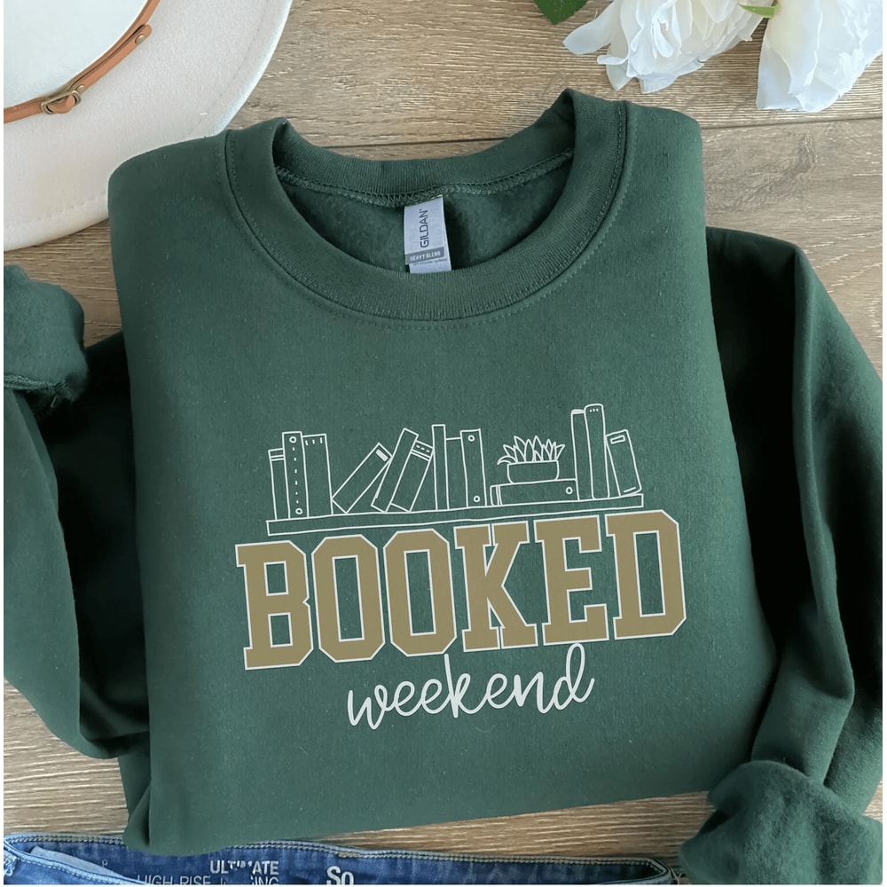 Book Lover Sweatshirt For Women Bookish Reading Crewneck Cozy Bookworm Librarian Gift Pullover 1