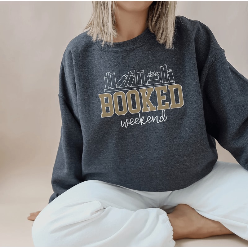 Book Lover Sweatshirt For Women Bookish Reading Crewneck Cozy Bookworm Librarian Gift Pullover 3