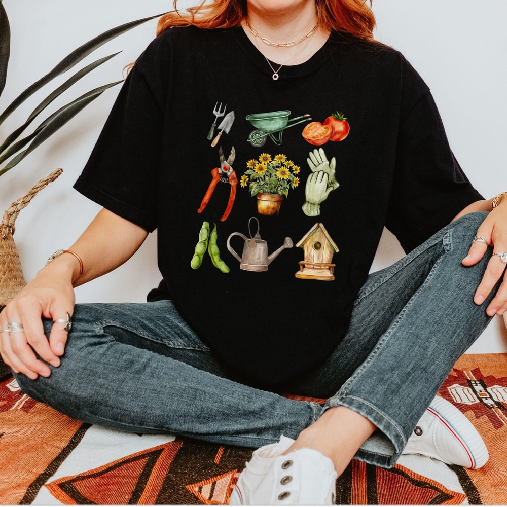 Comfort Colors Gardening Shirt For Women Plant Lover Garden Crewneck Cottagecore Floral Pullover 3