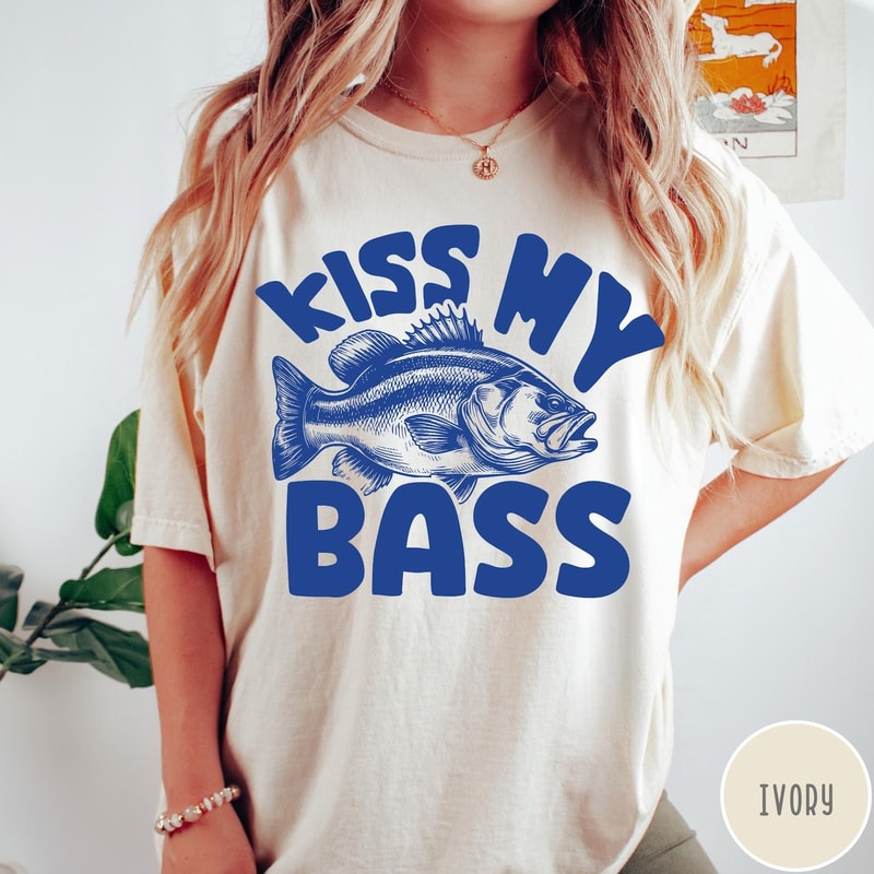 Do One Thing Each Day That Scares Your Family Sweatshirt Funny Sweatshirt Girl Riding Alligator Shi 0