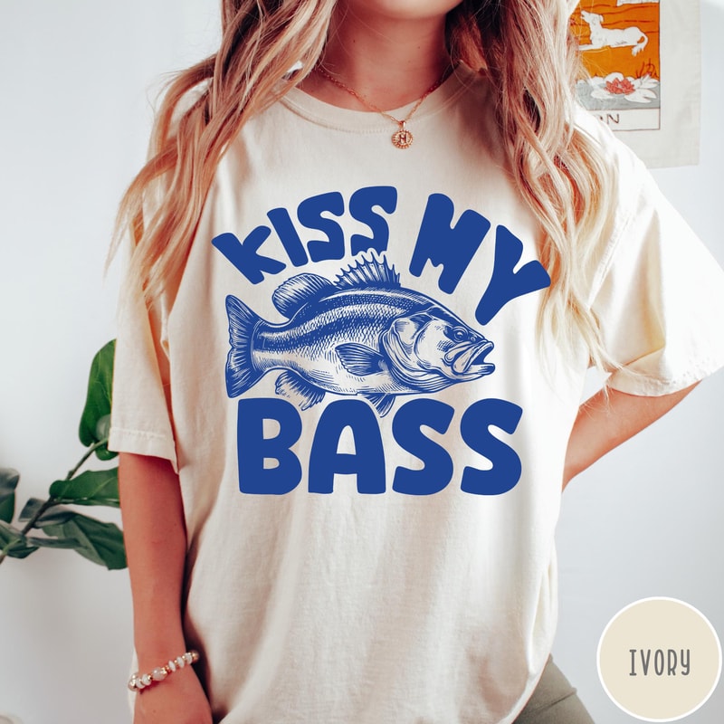 Do One Thing Each Day That Scares Your Family Sweatshirt Funny Sweatshirt Girl Riding Alligator Shi 3