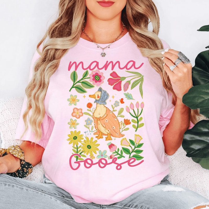 Comfort Colors I Spend My Free Time With Hoes And Dirt Gardening Shirt Funny Tee 2