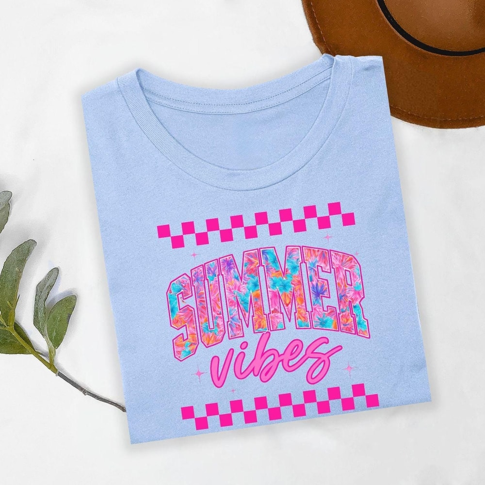 Summer Vibes Shirt Retro Beach Vacation Graphic Tee Cute Aesthetic Summer Top For Women 5