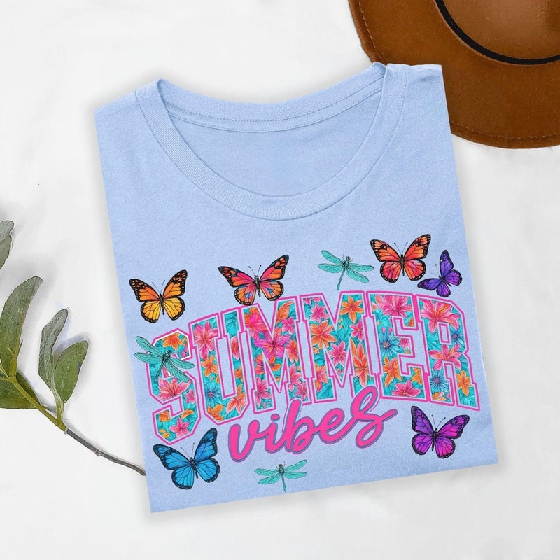 Summer Vibes Butterfly Shirt Floral Cute Aesthetic Summer Tee For Vacation Beach Days 3