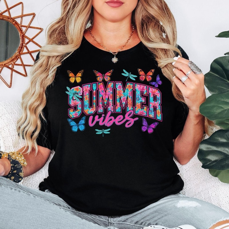 Summer Vibes Butterfly Shirt Floral Cute Aesthetic Summer Tee For Vacation Beach Days 6