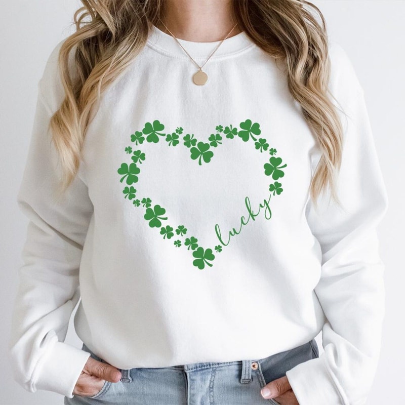 Heart Shamrock Sweatshirt Lucky Irish St Patricks Day Clover Heart Crewneck For Women 0