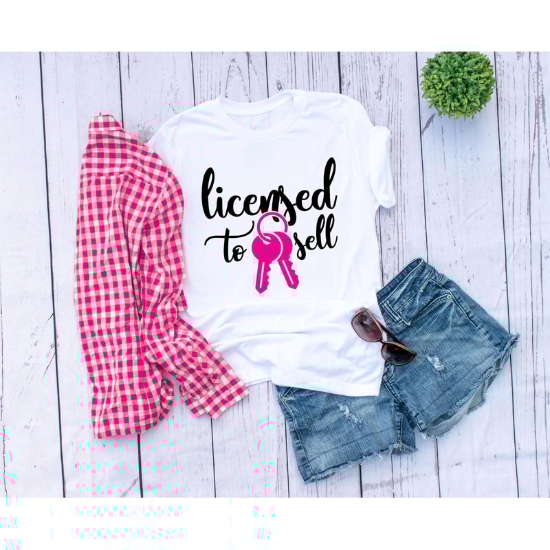 Licensed To Sell Shirt Realtor T Shirt Breast Cancer Awareness Graphic Tee Gift 1