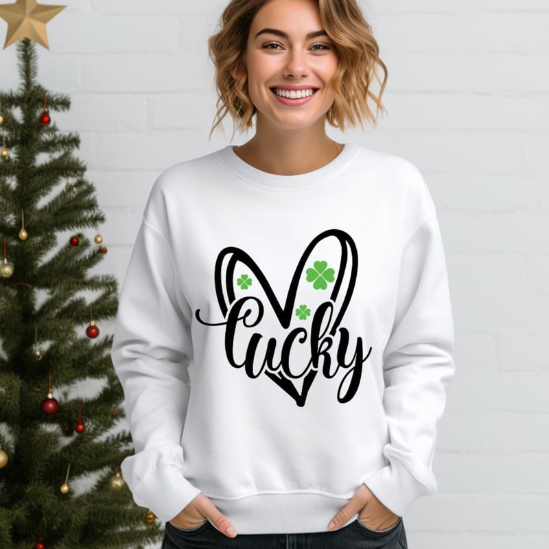 Heart Shamrock Sweatshirt Womens Lucky Irish St Patricks Day Hoodie Clover Heart Crewneck Pullover 4