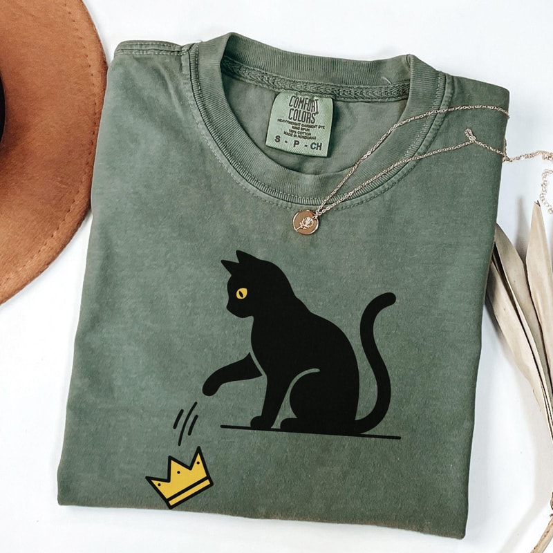 No Kings Graphic Shirt Black Cat Crown Statement Tee Anti Authority Freedom Shirt 5