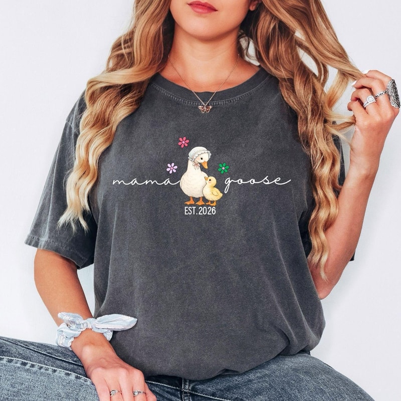 Mama Goose Shirt New Mom 2026 Pregnancy Announcement Tee Cute Motherhood Gift 2