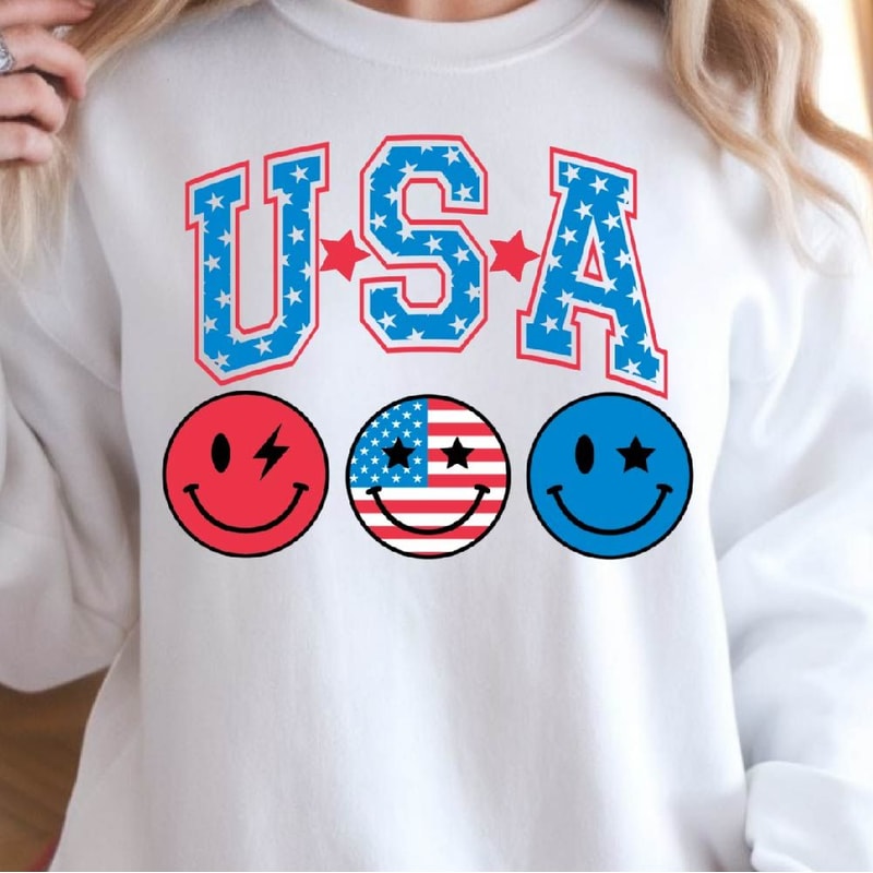 USA Smiley Face Patriotic 4th Of July Graphic Tee 0