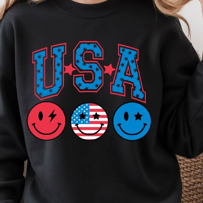 USA Smiley Face Patriotic 4th Of July Graphic Tee 2