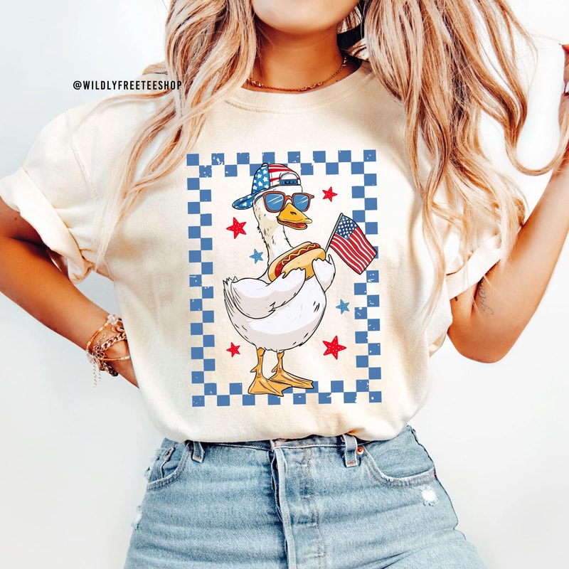 Patriotic Goose American Flag 4th Of July Graphic Tee 0