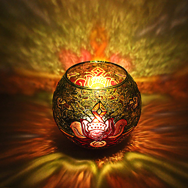japanese-lotus-candle-holder-09.jpg