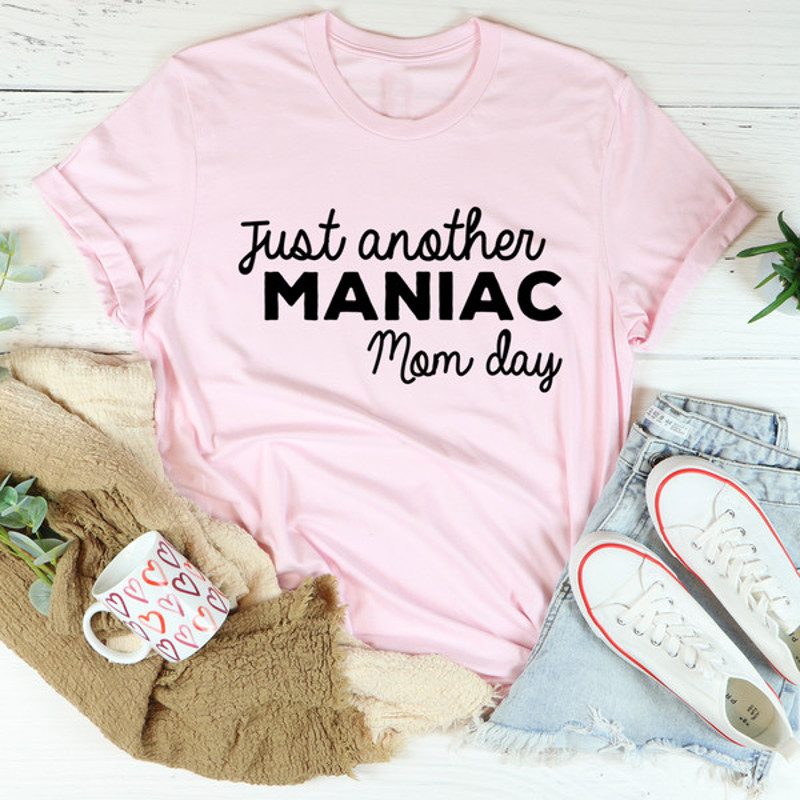 Sorry I'm Late I Have Kids Tee (3).jpg