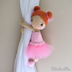 Cinnamon_Ballerina curtain tieback crochet PATTERN