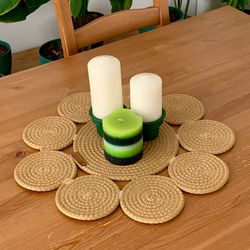 woven straw round table runner for boho kitchens- natural jute coffee table cloth- handmade dining table mat