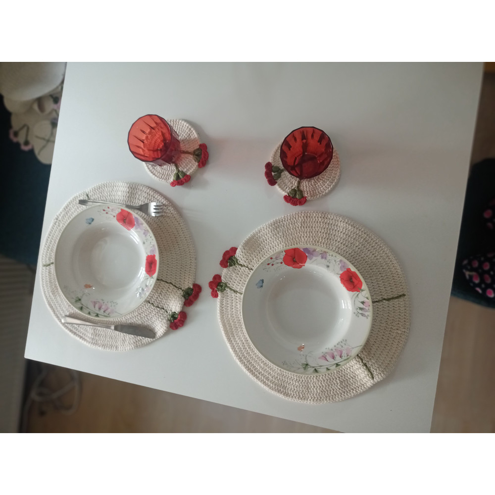 Handmade Set Of 2 Crochet Round Placemats And Coaster Set With Red Flower Details Vintage Table Mat 1