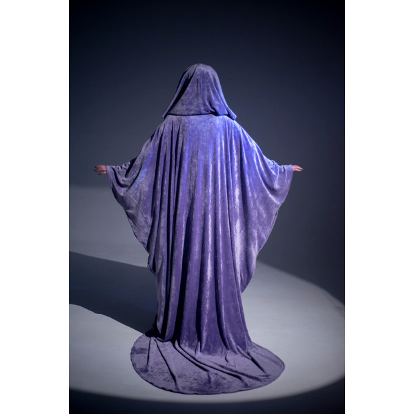Arwen purple fantasy cape.jpg