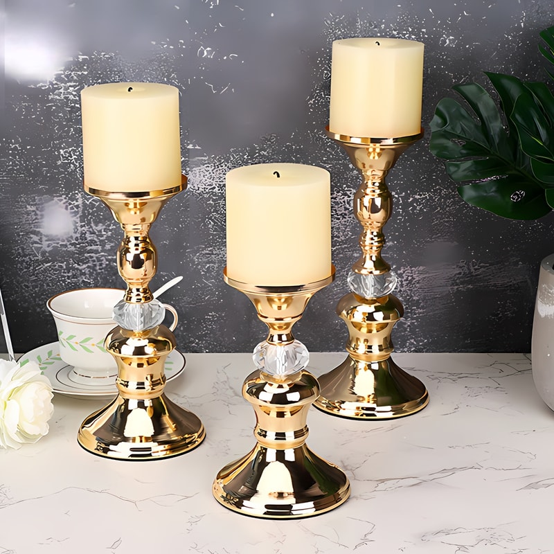 Vintage Gold Metal Pillar Candle Holders Elegant Crystal Pillar Candle Stands 5